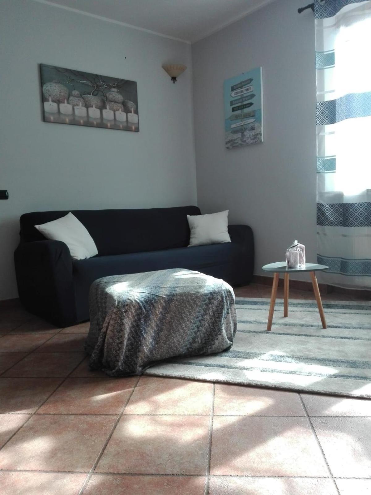 Casale Corte Cerro Casa Vacanza Il Glicine מראה חיצוני תמונה