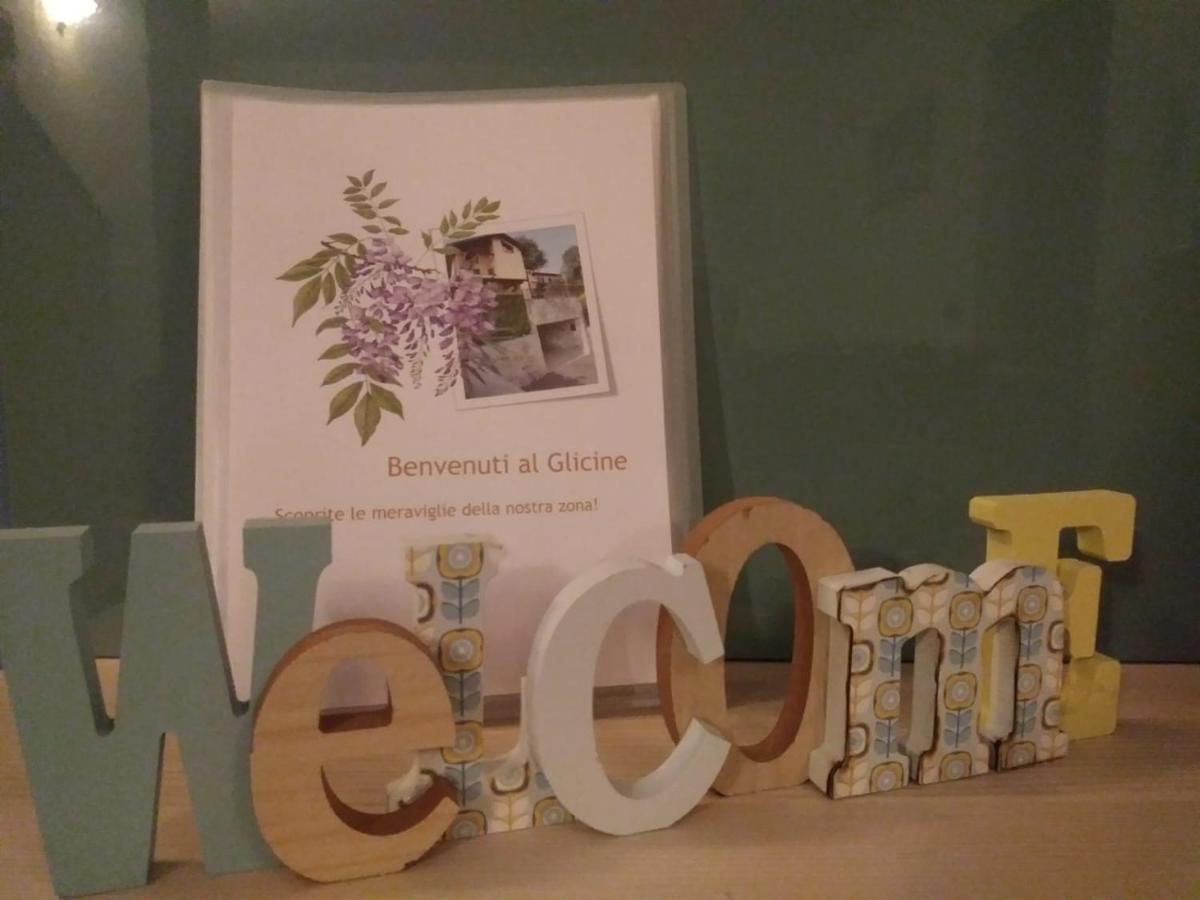 Casale Corte Cerro Casa Vacanza Il Glicine מראה חיצוני תמונה